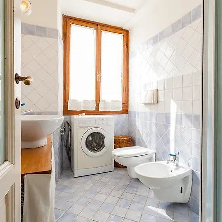 Peruzzi  Charming In Santa Croce *