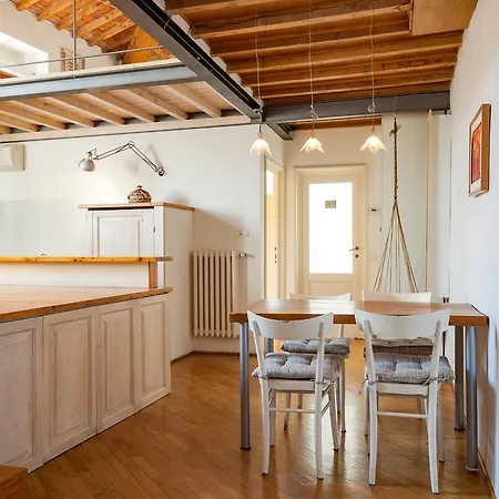 Peruzzi  Charming In Santa Croce Apartament *